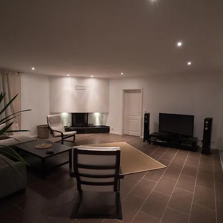 Gaestehaus Am Paradieshof Appartamento *